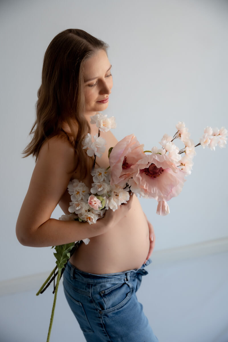 Blumen-Shooting ist in jeden Schwangerschafts-Monat möglich