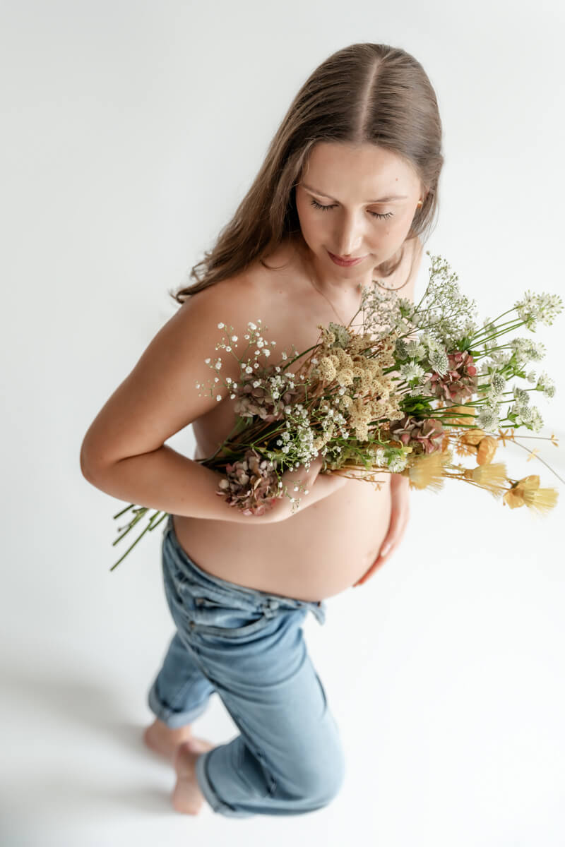 monatliches Foto-Shooting in der Schwangerschaft